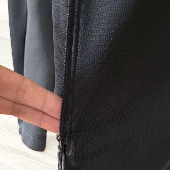 NWOT The North Face Men's Black Grey Performance Jacket! Large! New! - Picture 4 of 8